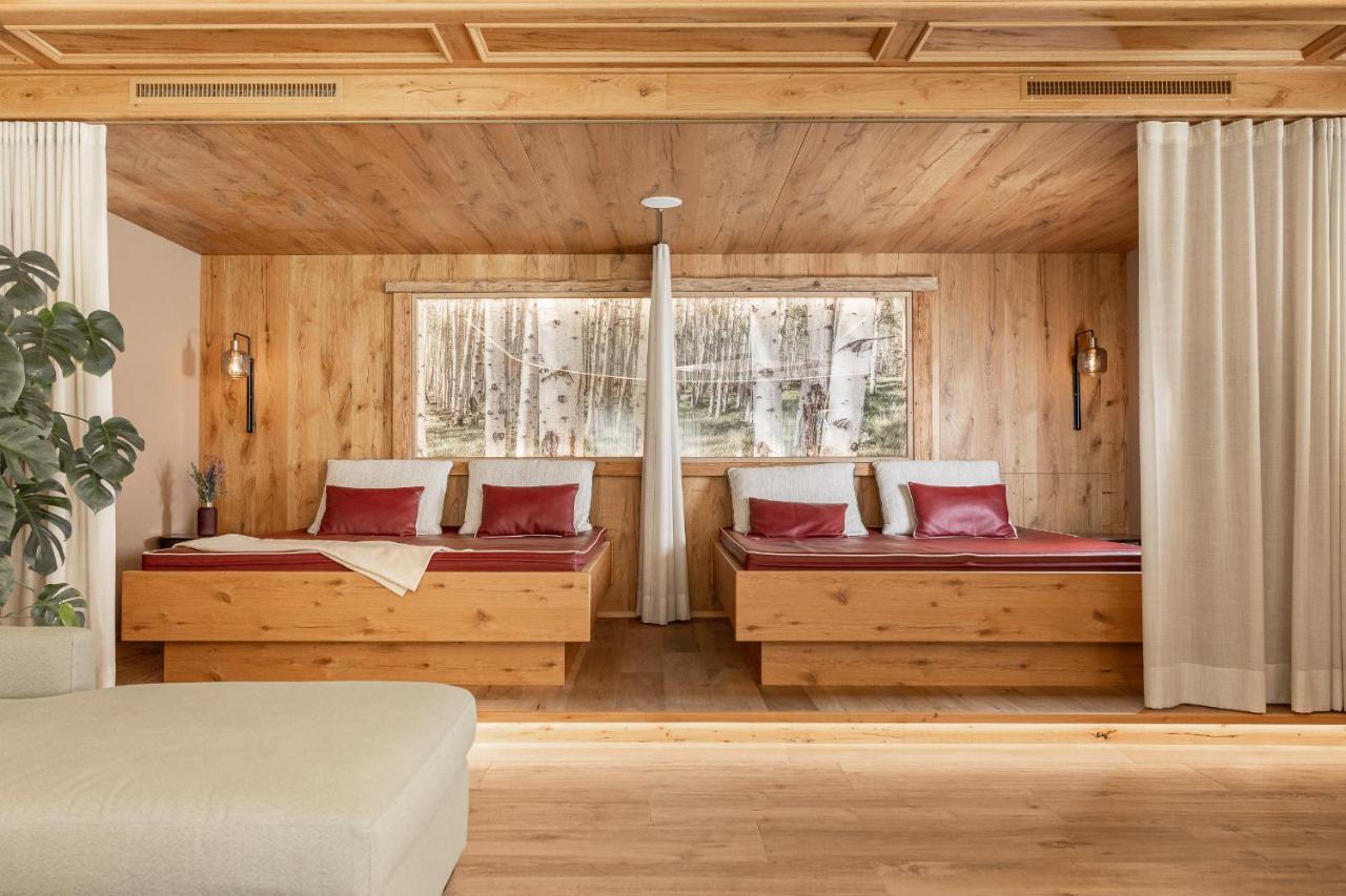 Aktiv & Vitalhotel Bergcristall Нойштифт-им-Штубайталь Экстерьер фото
