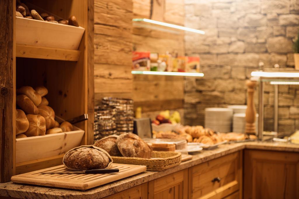 Aktiv & Vitalhotel Bergcristall Нойштифт-им-Штубайталь Экстерьер фото